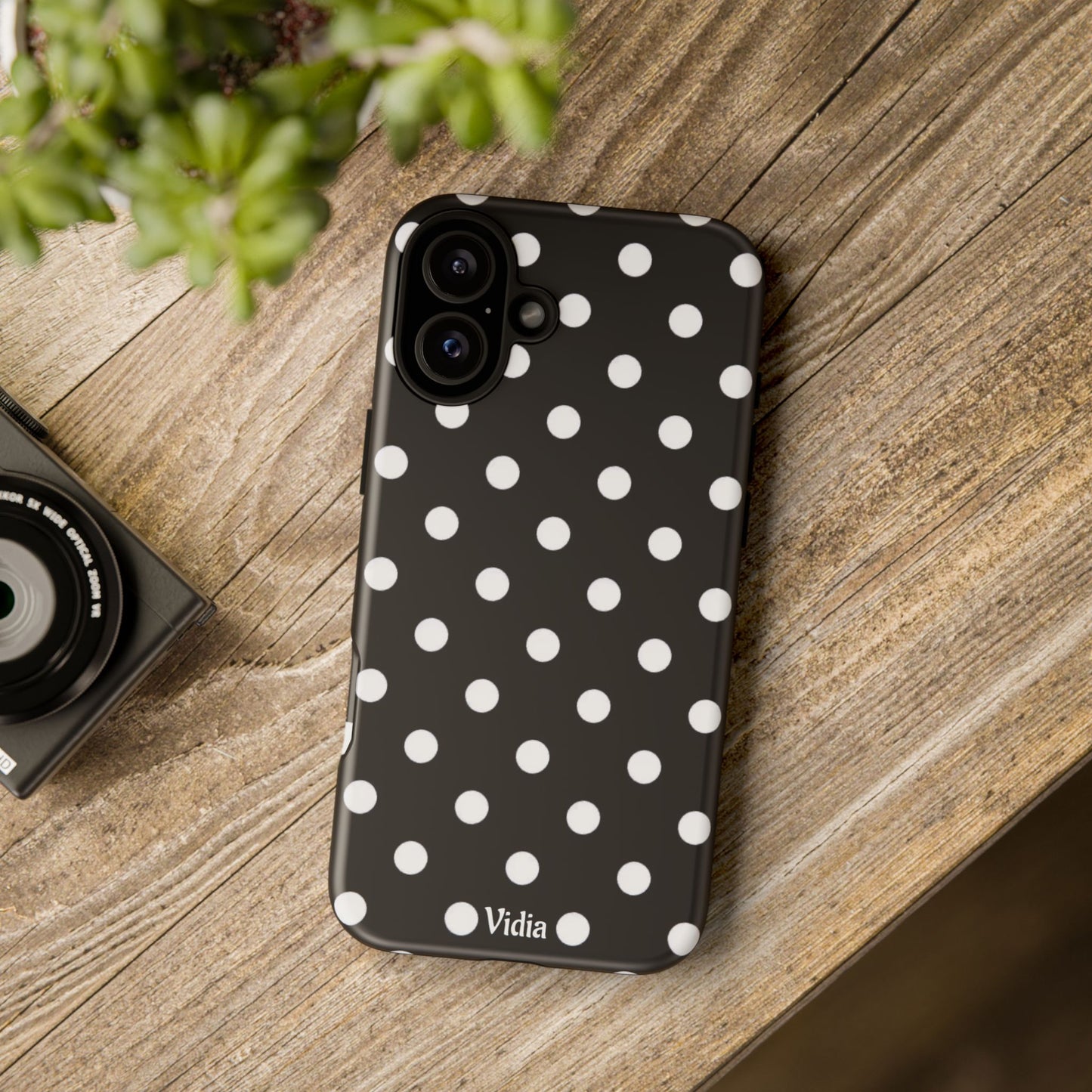 Black & White polka dot